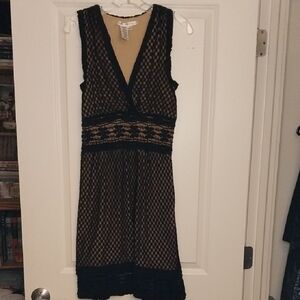 Max Studio Black and Tan Midi Dress